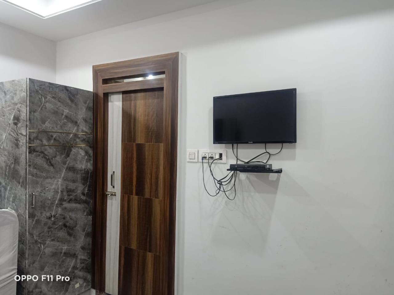 Hotel Ambassador Inn Gwalior Ngoại thất bức ảnh
