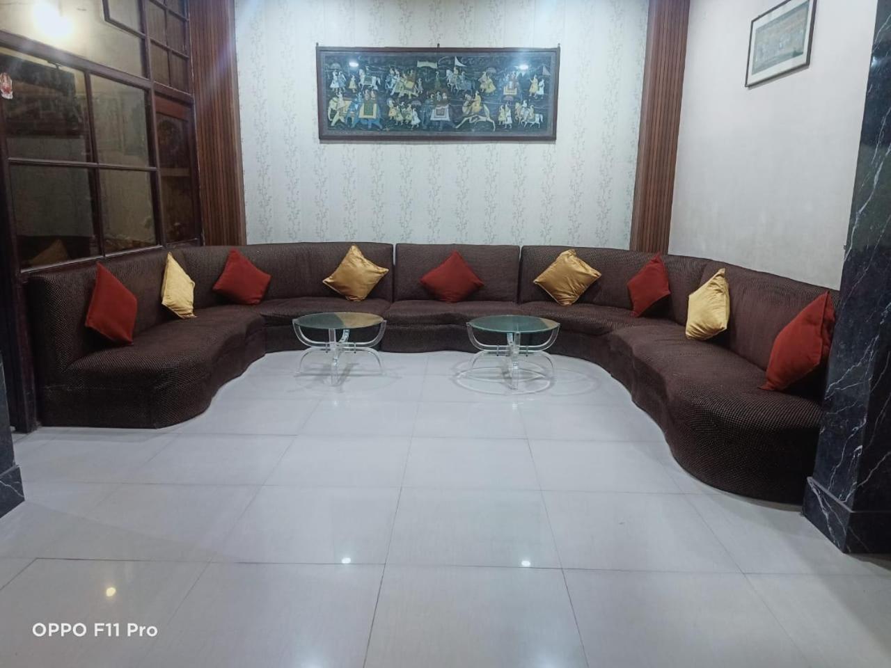 Hotel Ambassador Inn Gwalior Ngoại thất bức ảnh