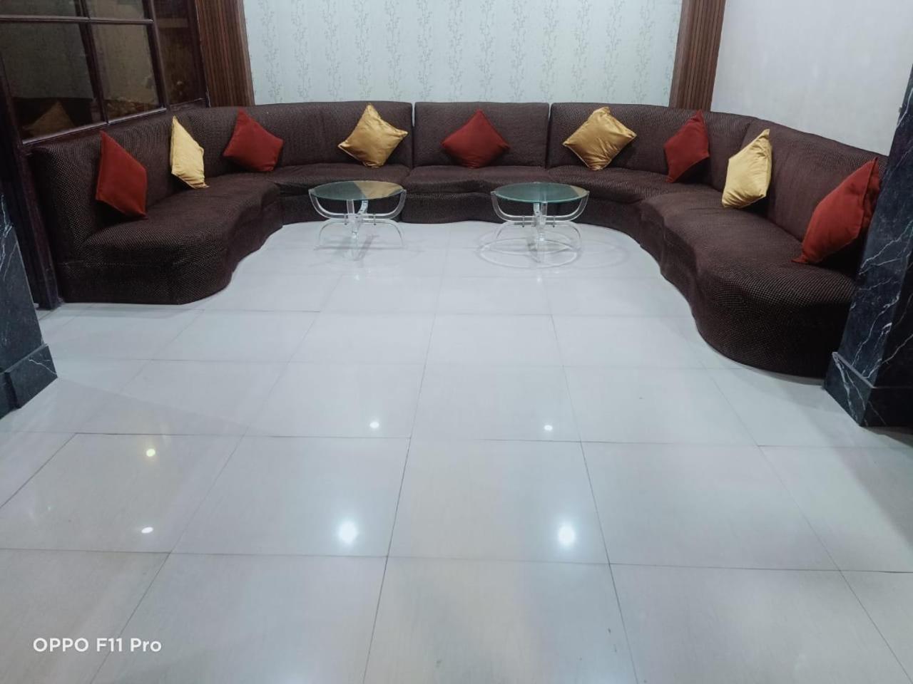 Hotel Ambassador Inn Gwalior Ngoại thất bức ảnh
